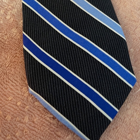Chaps Black and Blue Diagonal Striped Tie - Picture 2 of 8